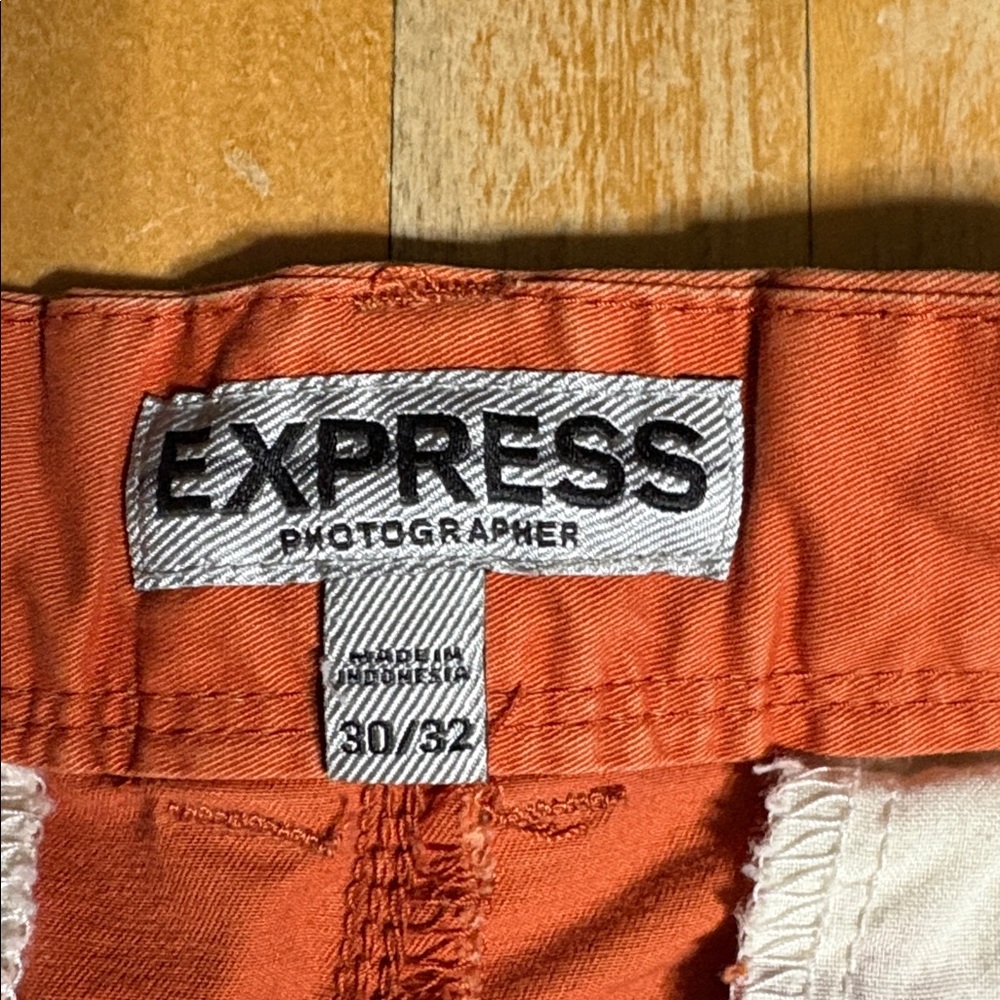 Express Photographer Men's Rust Chinos - Picture 6 of 10